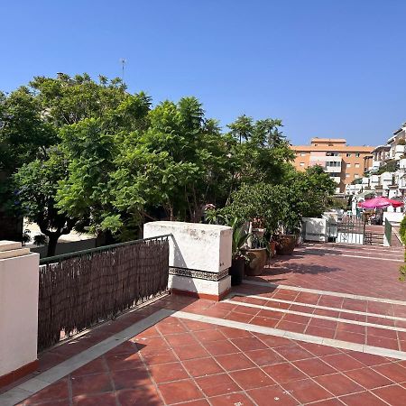 Casa Libertad Estepona Exteriör bild