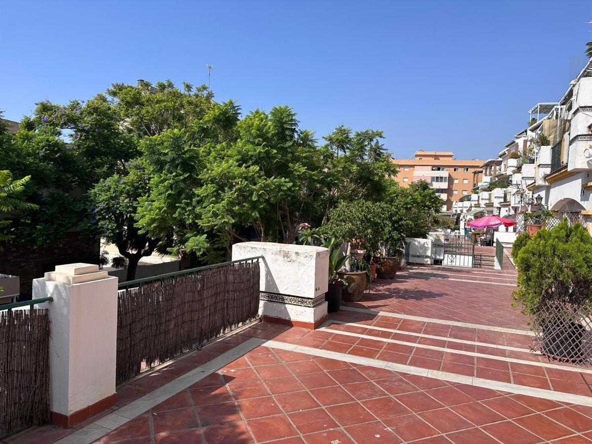Casa Libertad Estepona Exteriör bild